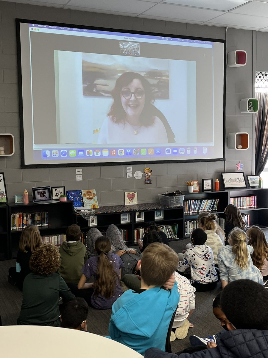 RTSReadingT's tweet photo. Thank you so much @wendymacknight for talking with @missinglinck3 and @MrsLtakes4th today. You are amazing! #RTSrocks https://t.co/SGZyDyW06t