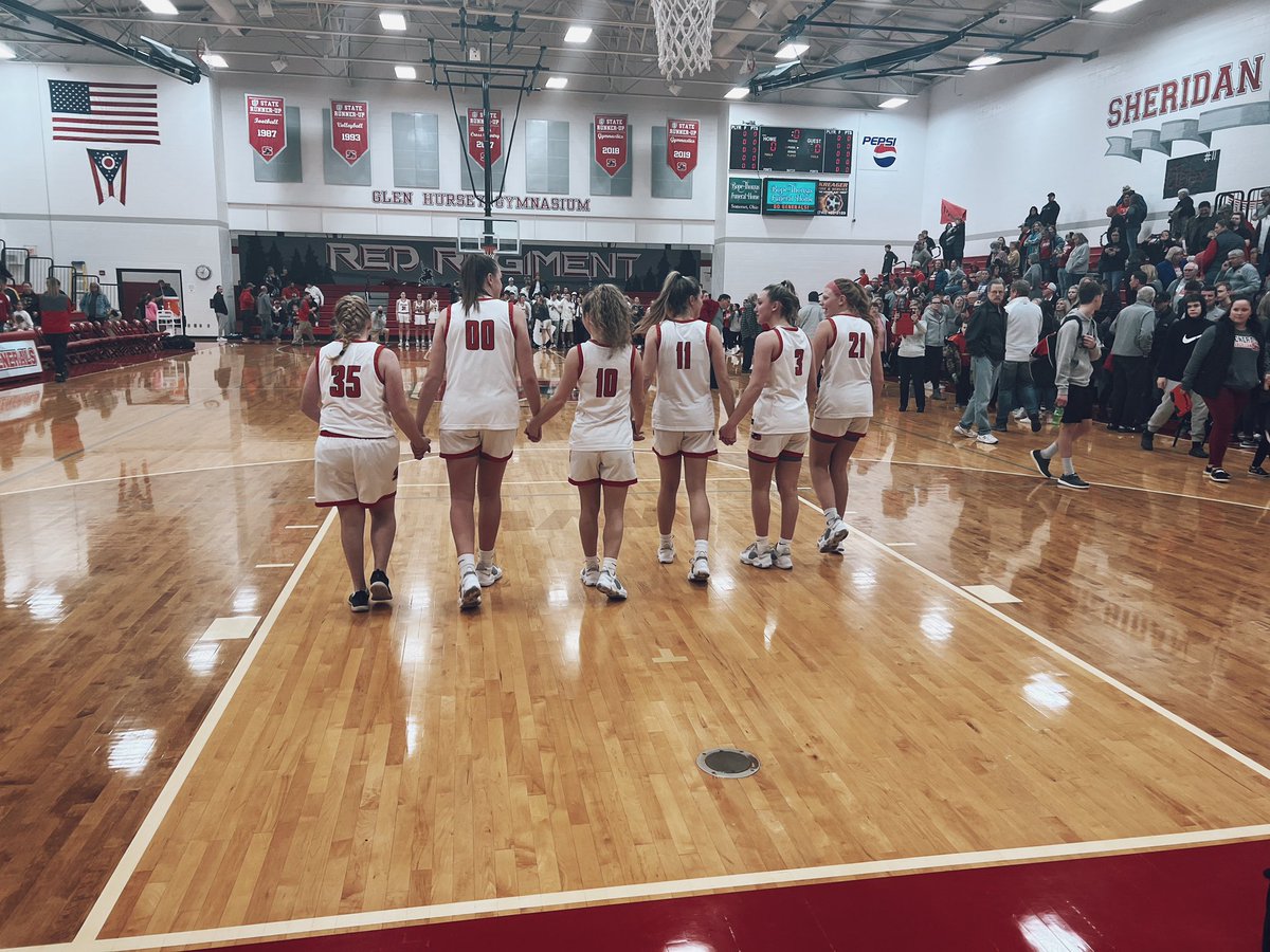 BeckstedtBailey's tweet photo. What a memorable SENIOR NIGHT! https://t.co/JNOqOb9IYC