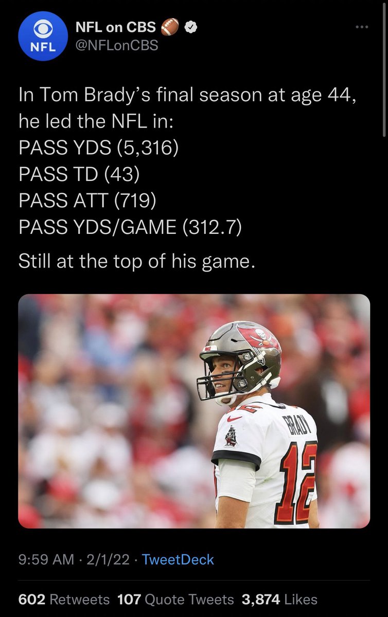 HiImAaronGee's tweet photo. Tom Brady robbed of the NFL MVP.  1200 more passing yards, 6 more passing touchdowns than Aaron Rodgers. #NFL #NFLHonors https://t.co/G6y6f10p3D