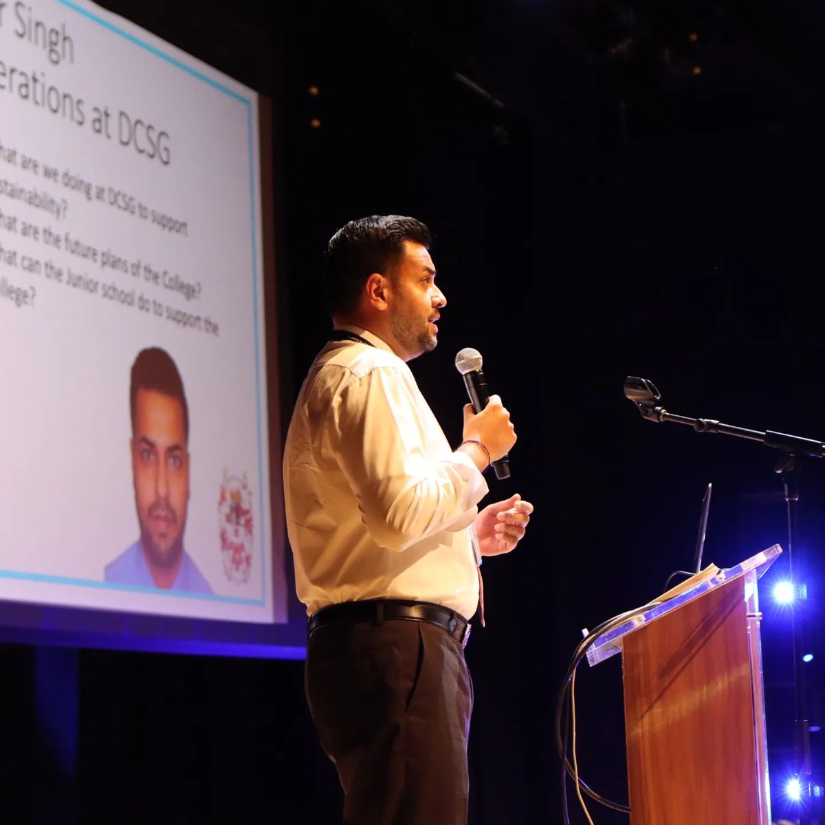DCSG_Dulwich's tweet photo. We popped over the Junior School Assembly this week where the theme was #Sustainability! 🍃 @Mr_D_Evans, the Sustainability Lead, and Sandeep Singh, Head of Operations, give a wonderful presentation about various efforts DCSG has been taking to make sustainability our everyday! https://t.co/wxDGIMFuy4