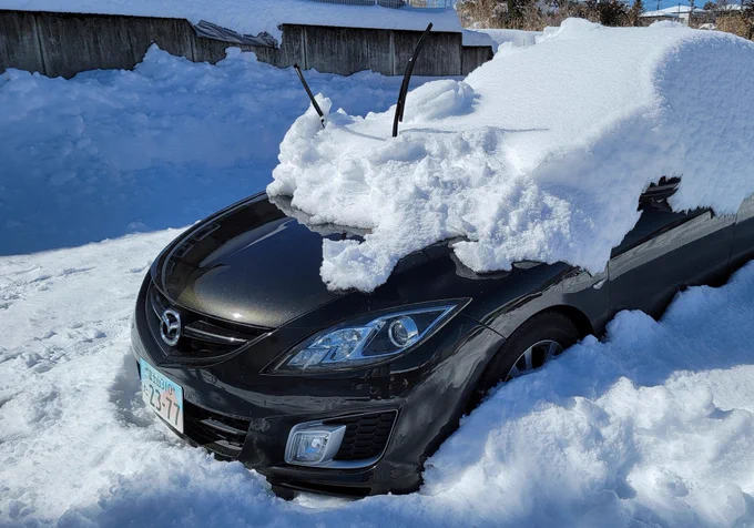 雪も滴るいい車 