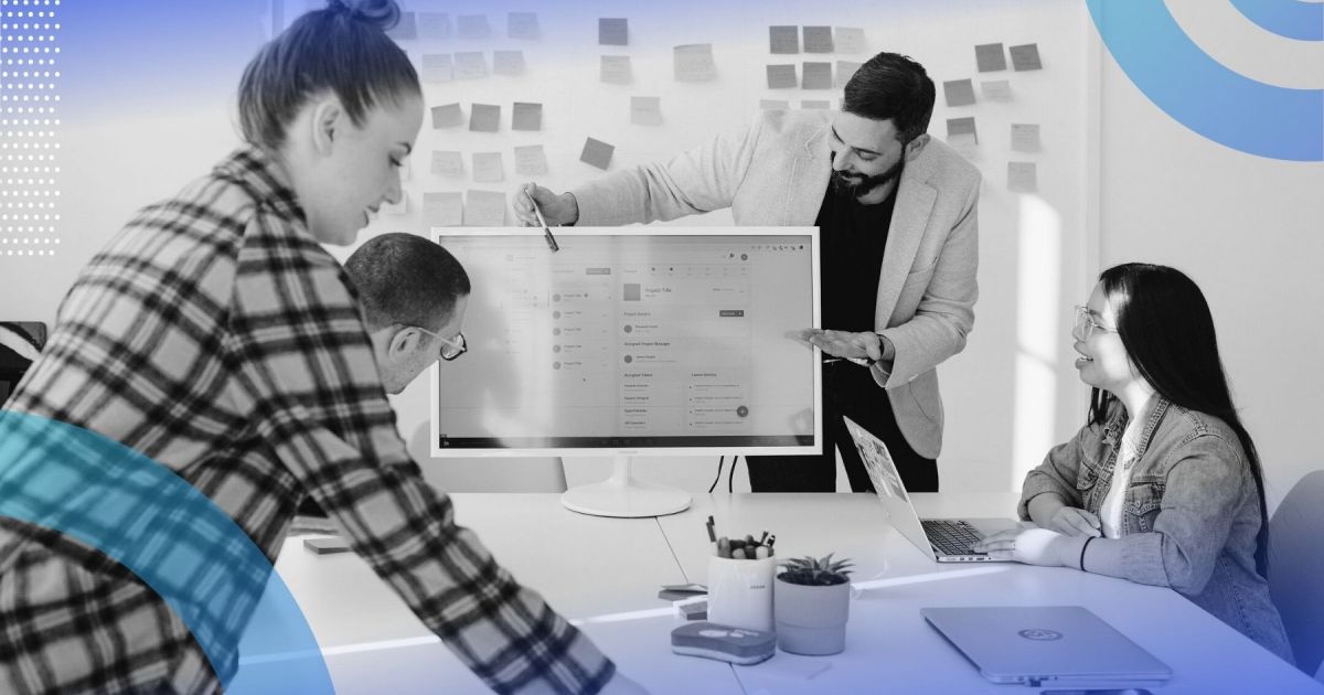 Letrecia's tweet photo. Unpack our CRO, Melissa Murray Bailey's insights around the 'feast and famine culture' of sales and how CROs should change their playbook so that 100% of sales reps can hit their targets. Dive into the article here: https://t.co/QkGoJPzfvi https://t.co/r5jbPfIgjy