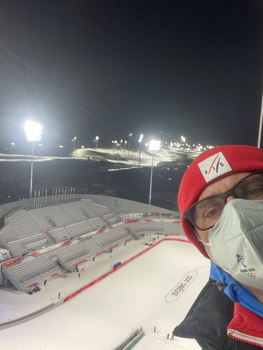 moderneventrock's tweet photo. Eine Woche bin ich noch bei den Beijing 2022 Winter Olympics im Einsatz💪🇨🇳

Anschließend geht’s zurück zu „alten“ Projekten als Eventkoordinator😁 - was aber nicht heißt, das ich mich nicht über neue, spannende Aufgaben freuen würde 😇😇

 #eventmanagement #mietemich #erfolg https://t.co/x4CEPexYWF