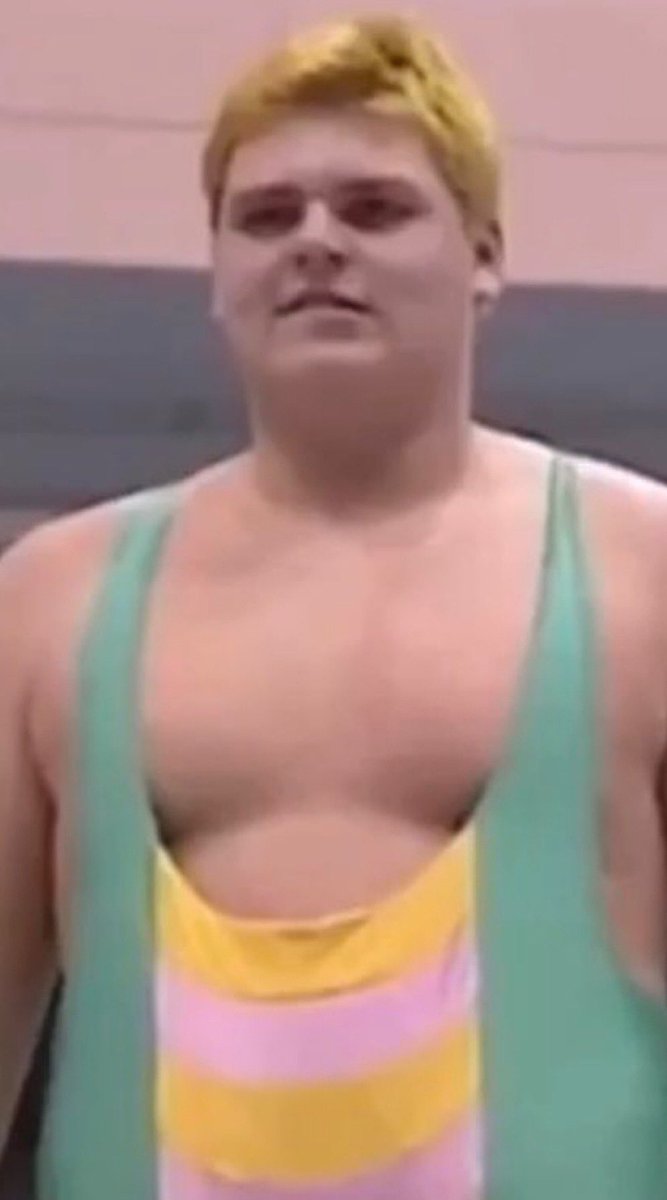 CHOPSOFIRON's tweet photo. I'm fat? Oh really? 🤨 https://t.co/PKfW8cJIWx