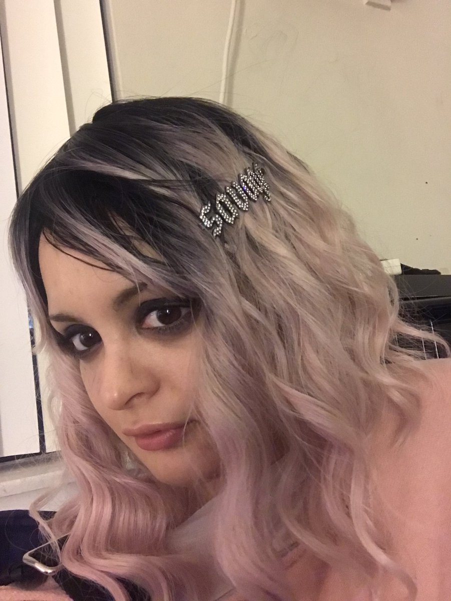 Eris//elizabeth’s pics and videos