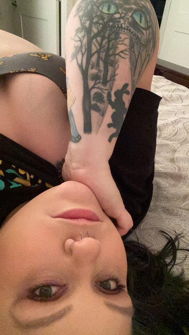 Who got green? 💚🥰 https://t.co/GjyskQvcT4<a href="/tag/bbw"class="tags"><span>#bbw</span></a><a href="/tag/datass"class="tags"><span>#datass</span></a><a href="/tag/bigbooty"class="tags"><span>#bigbooty</span></a><a href="/tag/camgirl"class="tags"><span>#camgirl</span></a><a href="/tag/milf"class="tags"><span>#milf</span></a><a href="/tag/camgirllife"class="tags"><span>#camgirllife</span></a>