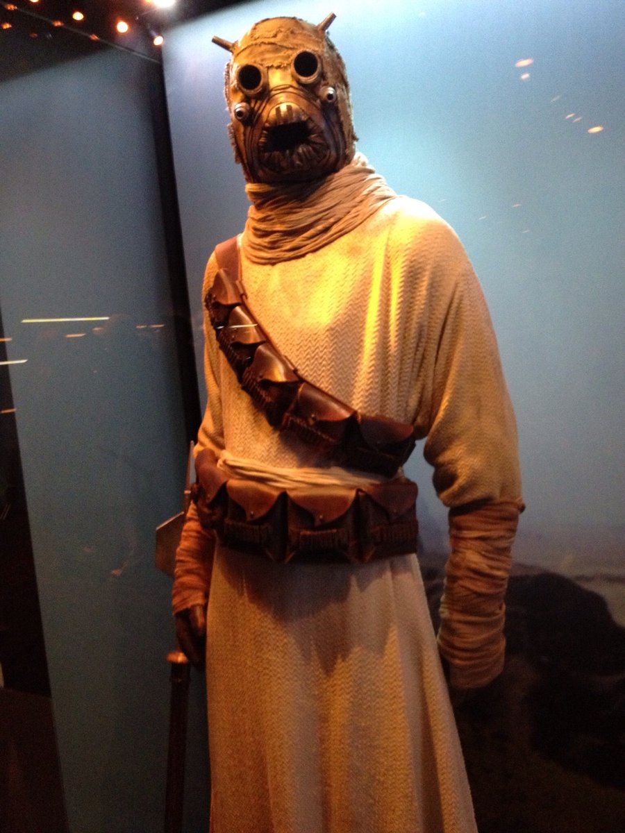 Darthjayder73's tweet photo. @starwars #identities had an an desert world exhibit, so on #tatooinethursday I’m posting these pics to celebrate my favourite dust ball and the best scavenger in the business @hotjawa https://t.co/NnFlkTDCSb