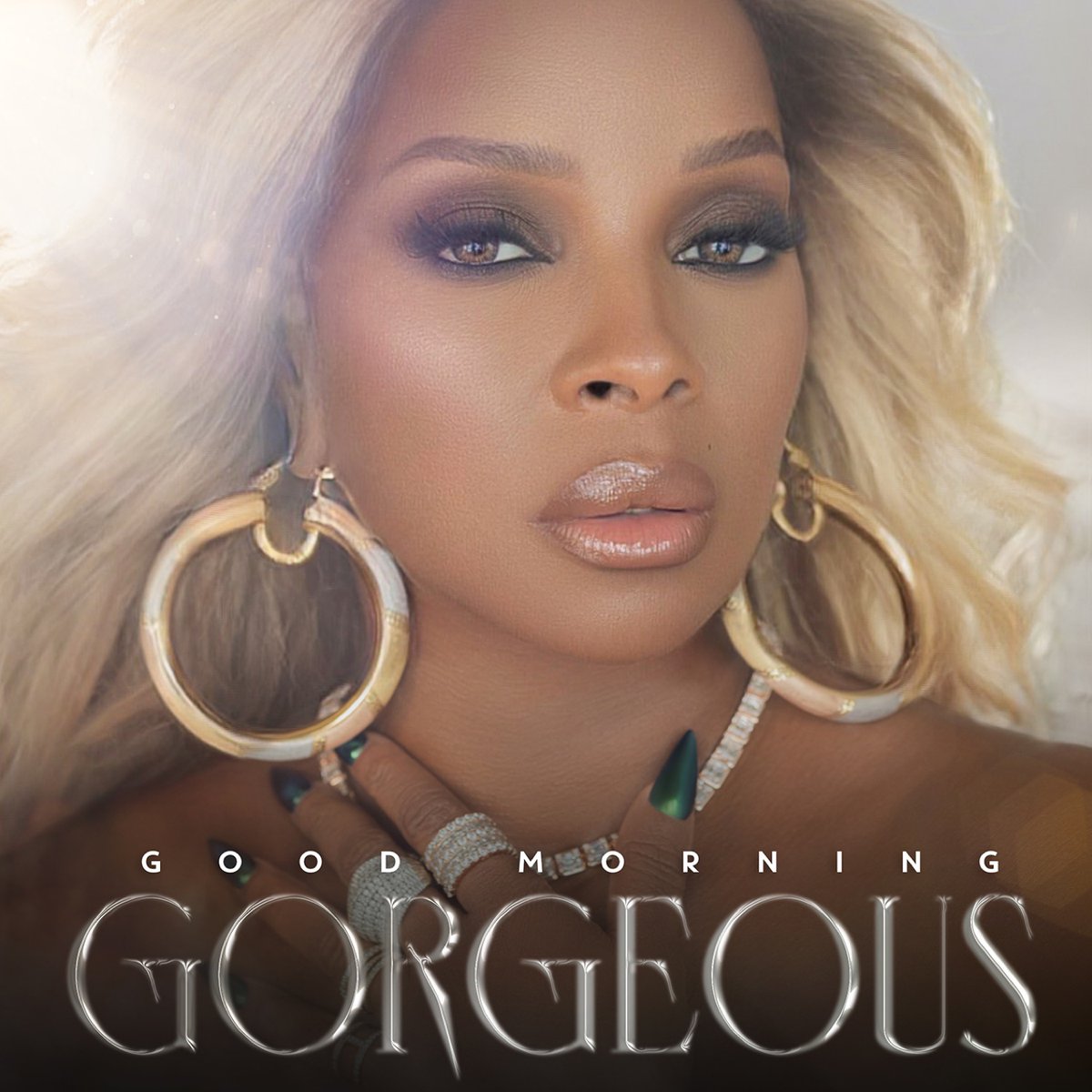 RapUp's tweet photo. Mary J. Blige returns with her new album "Good Morning Gorgeous" featuring Usher, Anderson .Paak, &amp; Fivio Foreign 👑 https://t.co/eozdcfqkh1 https://t.co/syxgY5RuLG