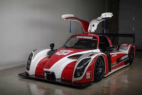 Sarzich's tweet photo. ARE YOU KIDDING THE FIRST OFFICIAL #Transformers x Dawson Racing #NFT?! Cosmic is truly the most legit startup out here. Im ready to race an Autobot 😎 CW is truly the bridge between digital and physical!! https://t.co/E2mIqgT5Ad