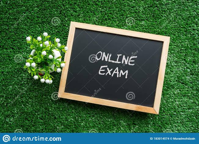 harshkannujiya1's tweet photo. #AuDontTortureStudents
@UoA_Official  @ugc_india @dwivedeeankit @AUSUofficial 
If classes were running through online mode then why exam will be conducted through offline mode. 

हमारा 2 साल का परिणाम इस पेपर पर निर्भर है, छात्रों का जीवन खराब मत करो

🙏🙏 https://t.co/baWTxCYaI1