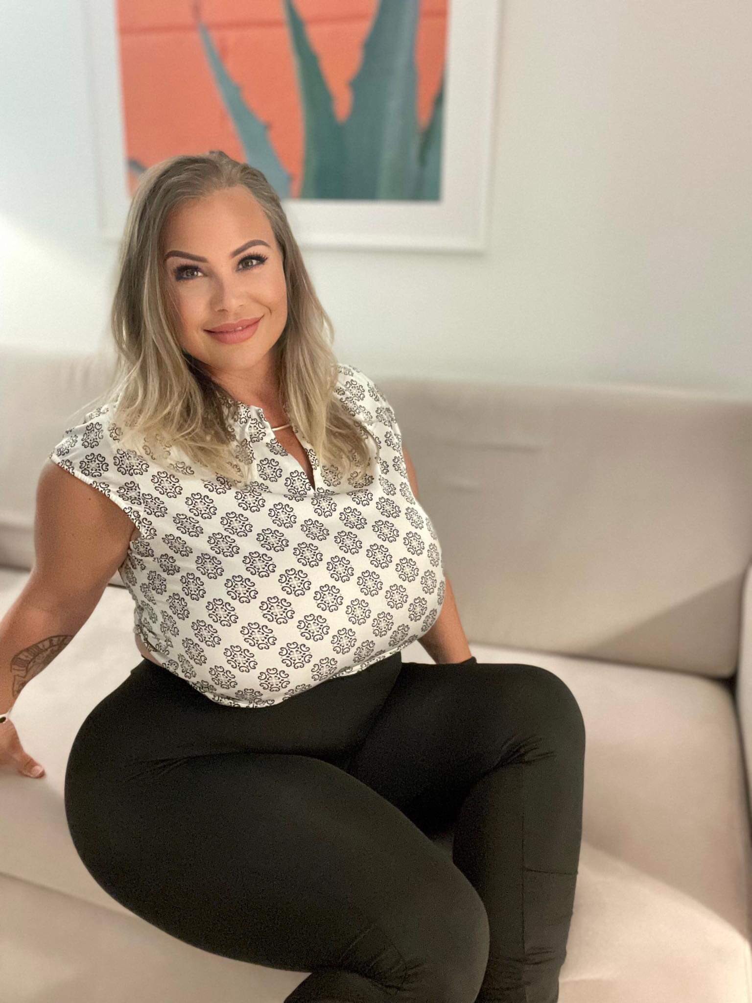 Confidenceinmybody on Twitter: "Pls retweet💗 https://t.co/dRw2kHI4lT