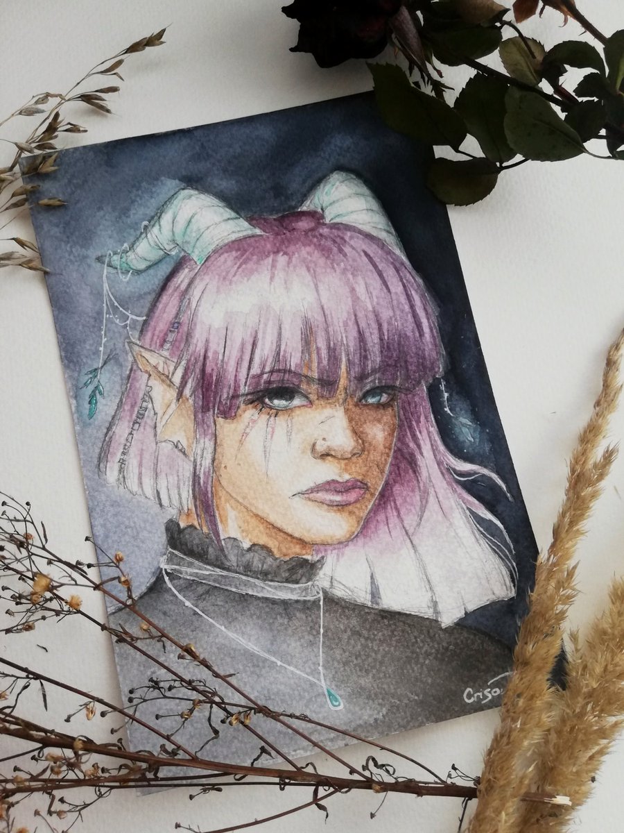 crisomnia's tweet photo. @heyfishh_ Hi, if you are interested I am open for commission, I make traditional and digital portraits 50$ each. https://t.co/VFal5VwBLK