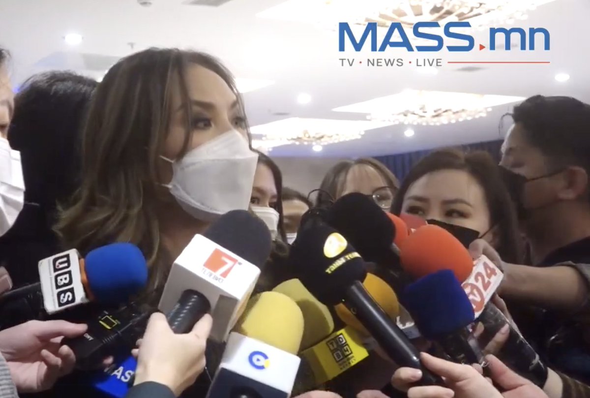 Хэдэн микрофон байна вэ? 🎤

Яах аргагүй хөгжлийн банкны жишиг төсөл юм байна оо!