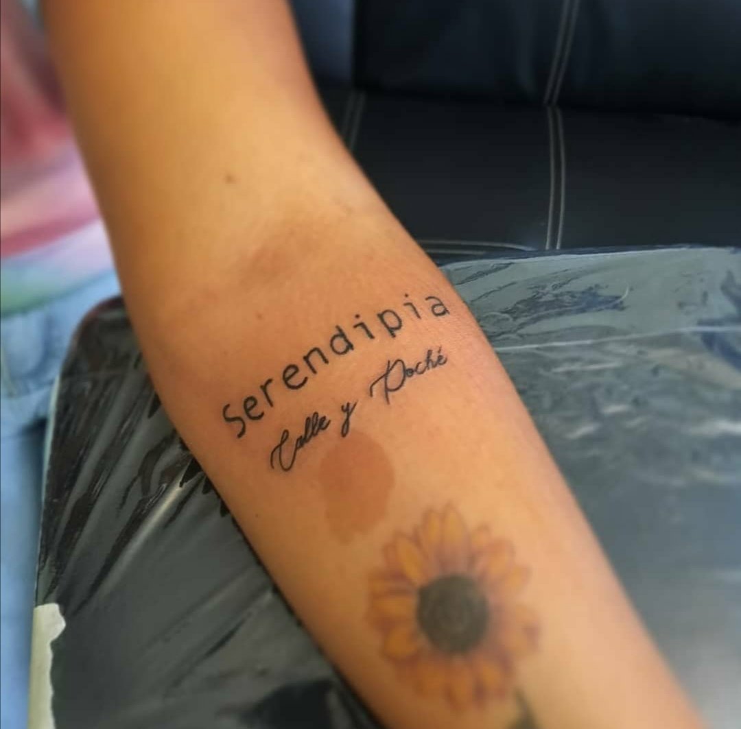 chile_cache's tweet image. Hablemos de que nunca conté sobre mi regalo de 15 años :3