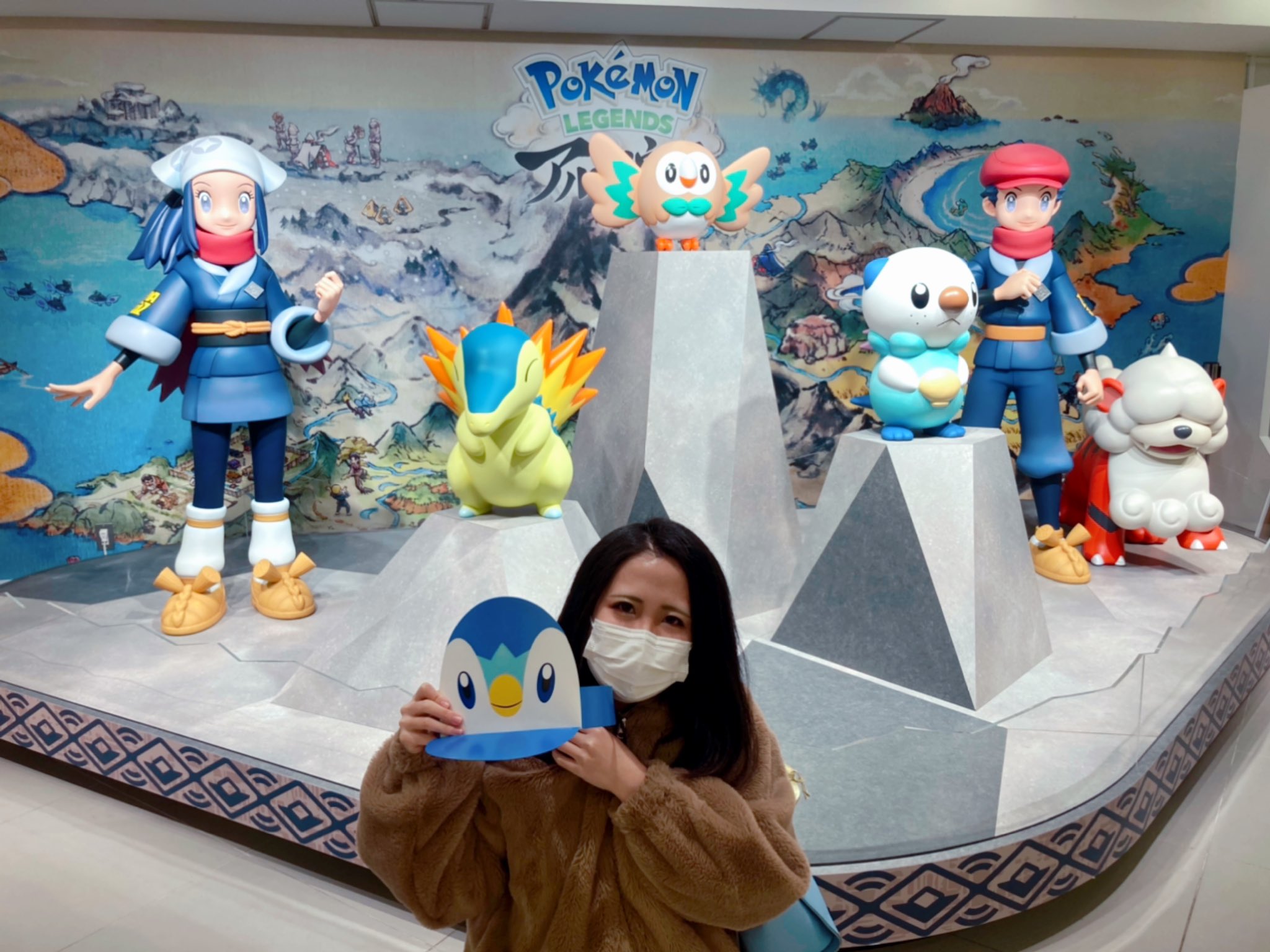 荒ぶるもっしー ポケモンセンターで ポッチャマだいすき ってスタッフさんに言うと spとレジェンズアルセウス のゲーム内でもらえるポッチャマのシリアルコードがもらえるよ サンバイザーも もらえたよ もらってきたよ ステッカーは4問くらい