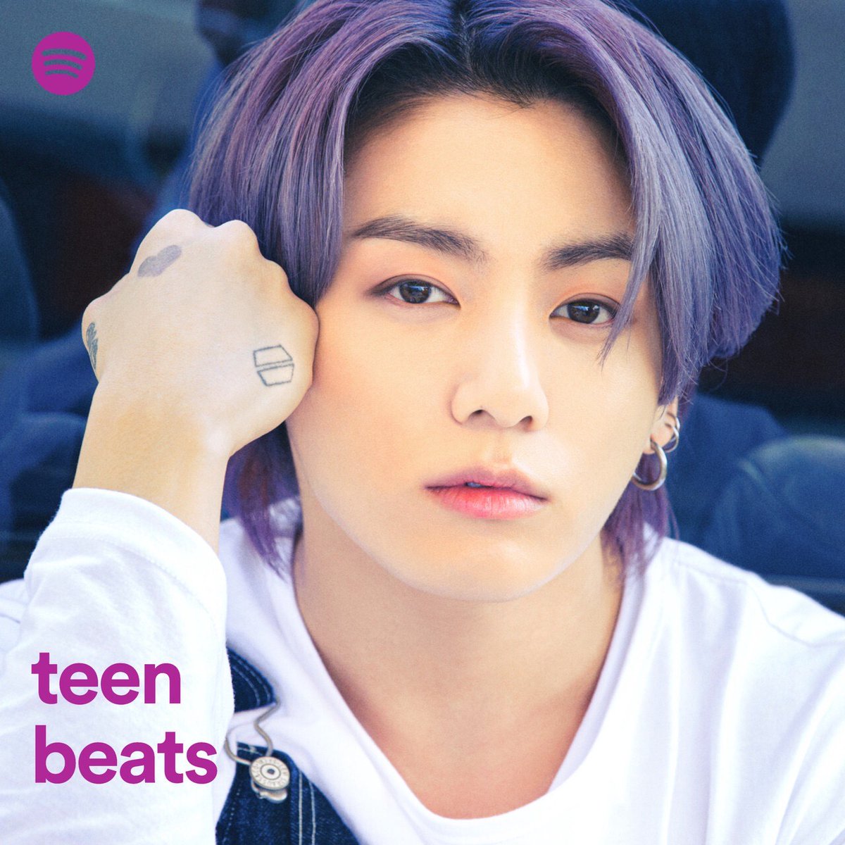 Listen to Jung Kook's original soundtrack 'Stay Alive (Prod. SUGA of BTS)' for #7FATES_CHAKHO right here on @Spotify's #TeenBeats playlist.

🎧 open.spotify.com/playlist/37i9d…

#방탄소년단 #BTS #슈가 #SUGA #정국 #JungKook #StayAlive_CHAKHO