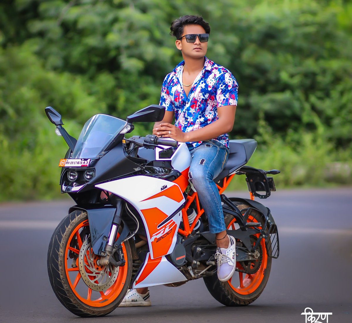 sunmoonnew's tweet photo. *करणसिंह कांबळे यांचे काही मॉडेलिंग फोटो व त्यांनी मराठी चित्रपट सृष्टीत कसे पदार्पण केले.  ते लिंक वर क्लीक करून आपण पाहू शकता* 
👇👇👇👇👇
@karansinhkamble
https://t.co/QbJZHczKgI https://t.co/0UD5emCTEz