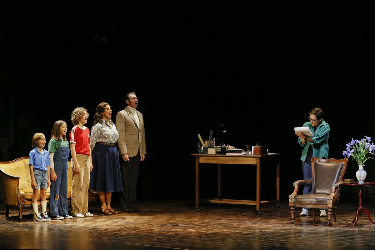 MelbTheatreCo's tweet photo. โ
โ
โ
โ
ยฝ 'Fun Home is musical theatre of extraordinary calibre and emotional range, performed by an equally extraordinary cast.' - @TheAge
๐๏ธ Secure your seat for #mtcFunHome at https://t.co/q3FCCNNj76 https://t.co/kghWFjyRjm