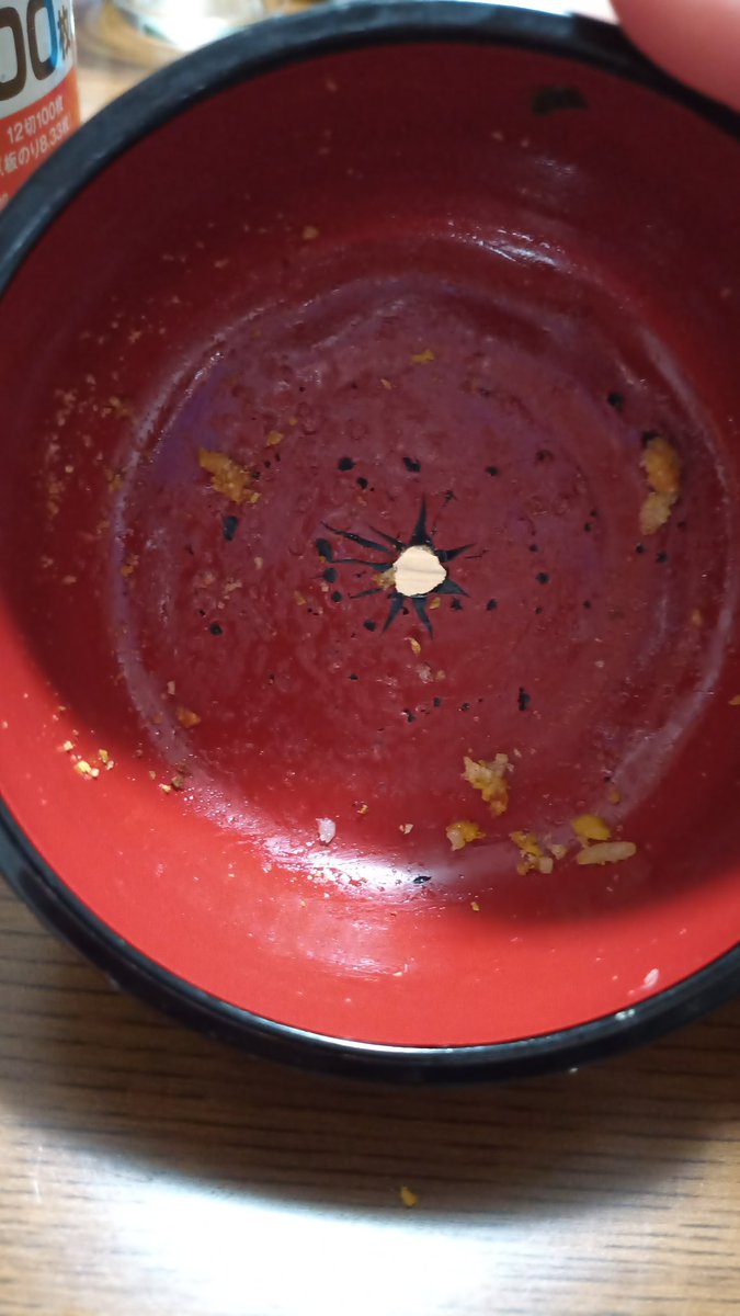 withnmmta's tweet photo. 子どもに冷凍炒飯のチンを任せた結末‥
なぜ汁椀を使った？
そして何分加熱した？

対局に集中してたら駄目だなあと反省😅 https://t.co/BSPsbdHUqK