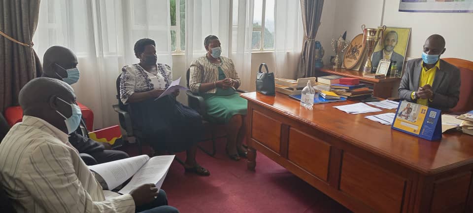The  minister of Trade, Industry and cooperatives  Hon Mwebesa Francis meets the Mayor of Mbarara city about commissioning of roads in Mbarara city <a href="/mwebesafra/">MWEBESA FRANCIS</a>