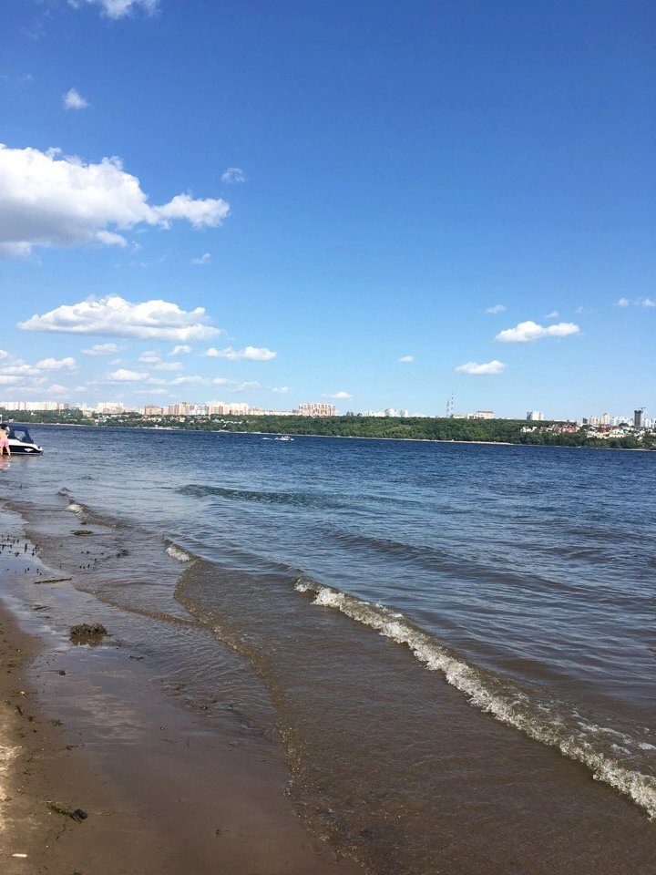 Nazlovragine's tweet photo. @Ef_Tolk @uBaHBacuJIbeB01 @Koshkinsibiryak Ниездий, пароходом лучшей буит- Волга, природа, Красота👍 https://t.co/ZspGroGr6O