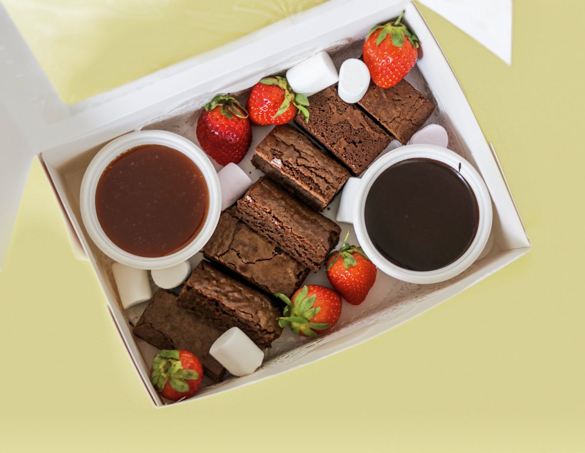 whiskmv's tweet photo. Brownie Dip Box!
Drop us a message for pre-orders.😀
#JoyOfDesserts https://t.co/nH1B7DpjAh