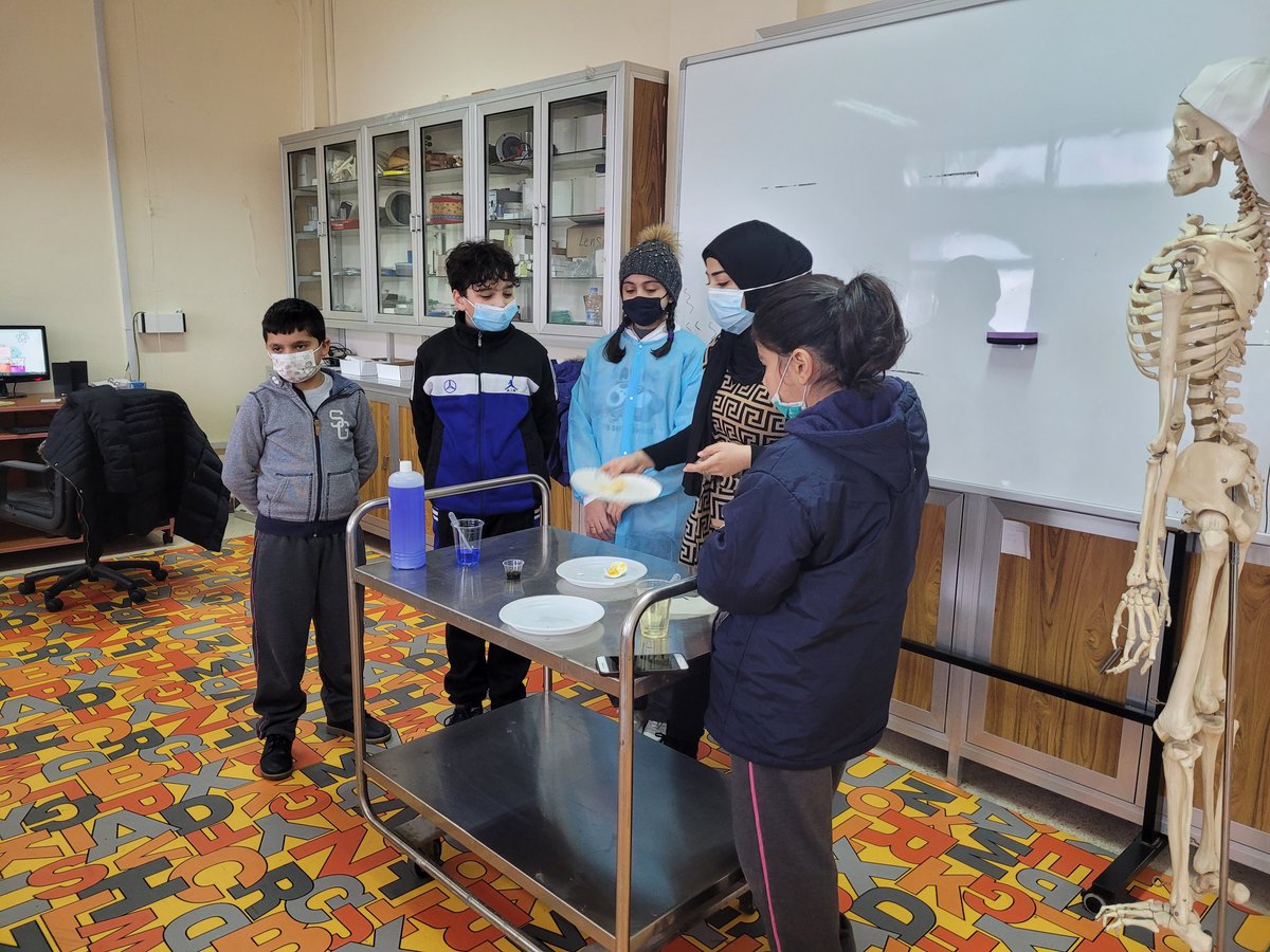 The world needs Science and Science needs women and girls. The International Day of Women and Girls in Science #INTERNATIONALDAYOFWOMENINSCIENCE <a href="/MakAishaSchool/">MakAishaSchool</a>