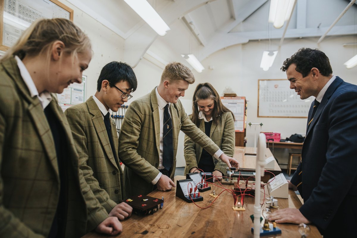 PSFSchoolFinder's tweet image. Boarding schools in the UK offer superb extra curricular opportunities along with an outstanding academic experience for students from around the world.

Please feel free to register on our homepage and set up a free consultation with one of our experts.

ukprivateschoolfinder.com