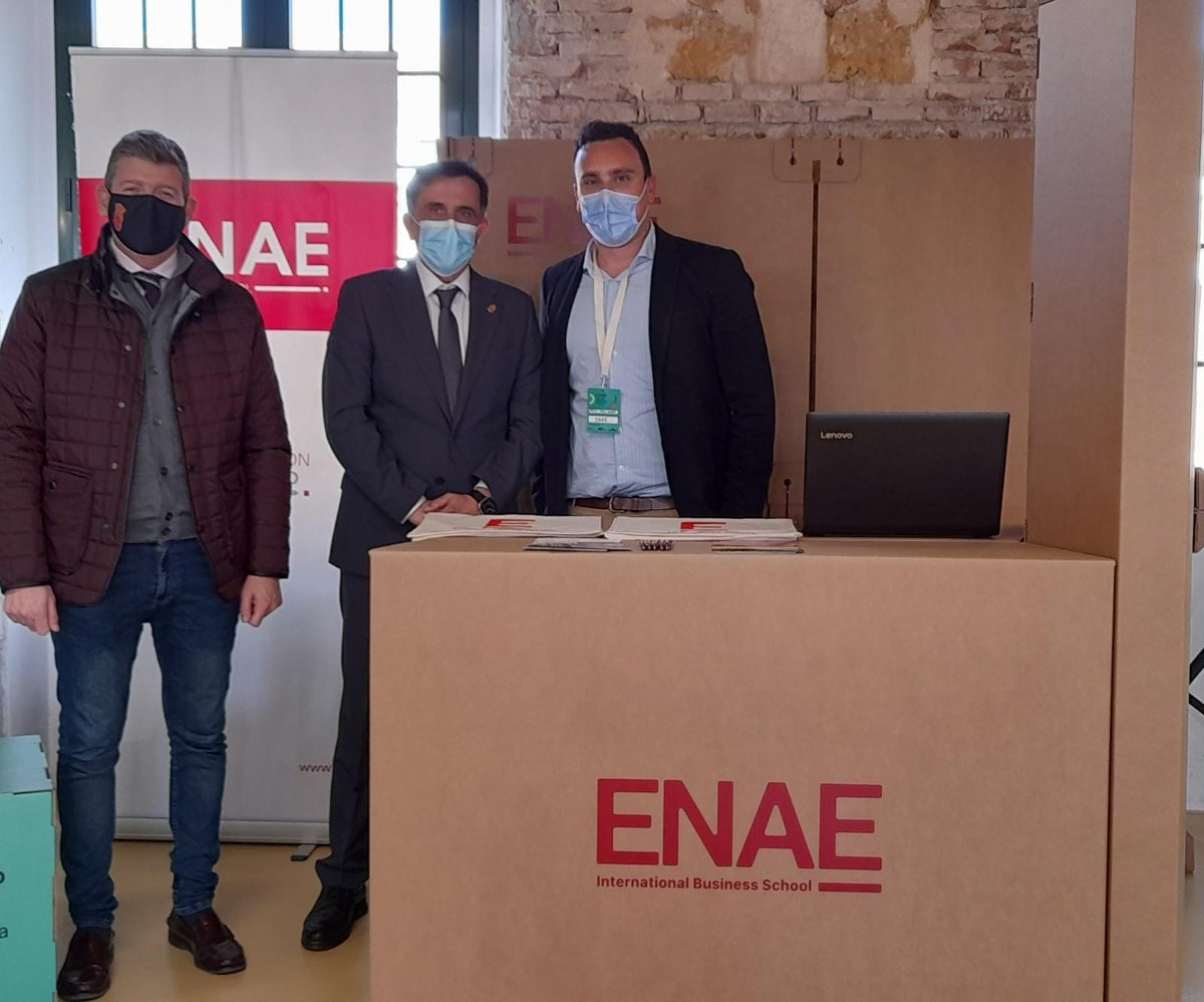 ENAEbusiness's tweet photo. ♻Magnífico balance de la feria de #economiacircular @LoopMurcia. Sin duda han sido unas jornadas clave para construir un presente y, sobre todo, un futuro más sostenibles.
#loopMurcia https://t.co/YZVNLnp4DU