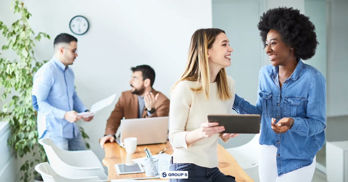 Group S - FR tweet media