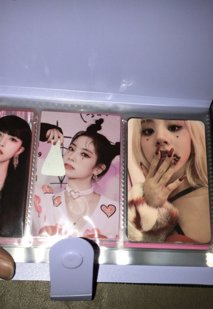 lizlexicart's tweet photo. #thfeedbacks @twiceheavenph
album came in great condition!! bait ng seller and OMGEEEE CHAEYOUNG KUKO PC PULL THANK U SO MUCH <3 https://t.co/WTX9eq1Q9G
