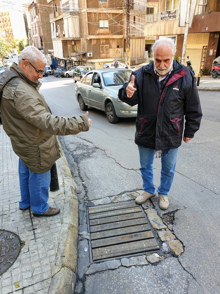 Ziad_AC's tweet photo. The new design of manhole covers has shown its efficacy after installing 5 on the end of the ramp leading to #Beirut Port. This morning we used the same design to cover the opening at the Osman Bin Affan / Batrakieh crossing. Will be covering 5 or 6 more in the Msaytbeh area. https://t.co/d61my4pY3z