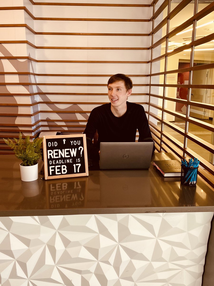 livewestedge's tweet photo. 🧐are you living with us next year??😁
•
Join us in the lobby tomorrow at 2p ⏰ for 🆓 @officialpandaexpress 🐼
•
We can provide you lunch 🍱 and secure your spot in less than 5 minutes! ✅ https://t.co/evcGm2IB23