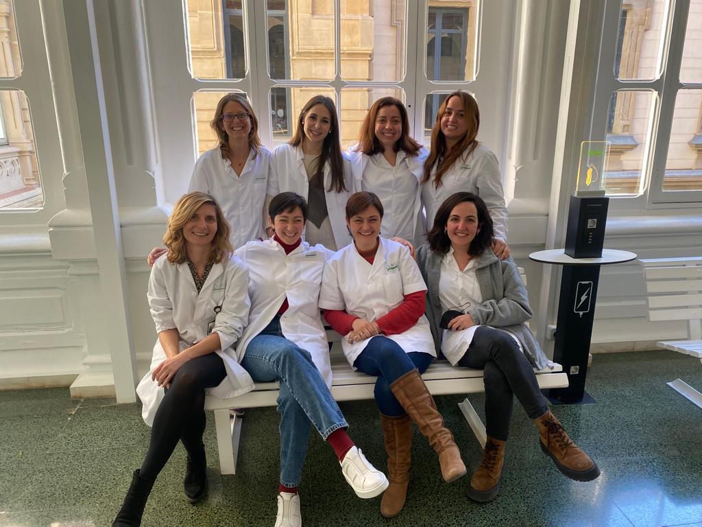 Les investigadores de l'equip #OGiP ens sumem a l'#11F2022, i encara en som moltes més de les que veieu aquí 💜 Per la participació plena i equitativa de les dones en la ciència! 

#DiaDonaINenaenCiència
#DíaMujeryCiencia #WomenInScience 
<a href="/idibaps/">IDIBAPS</a> <a href="/hospitalclinic/">Hospital Clínic</a> @CIBERehd