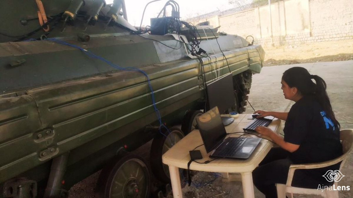 ajnalens's tweet photo. Early days of ESAS development. Testing the prototype on the Indian Army tanks!
#defencestartup #IndianArmy https://t.co/uhf5CNylJb