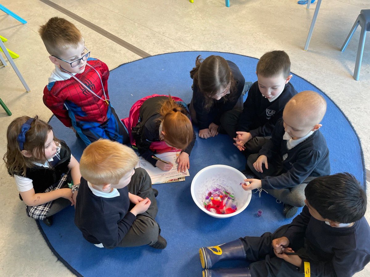 Calderwood_Pri's tweet photo. Orkney worked as a team to come up with a spell to help create a kinder internet as part of our learning on internet safety. They wrote the ingredients out and then they made their spell by using materials to represent their choices of ingredients. @safeinternetday @wldigilearn https://t.co/xrpuQxvIms