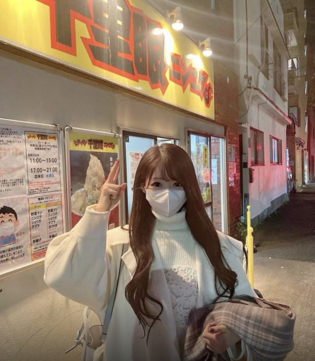 MelidaLafrenie1's tweet photo. 不特定多数の方と会いたい訳じゃないので予定合わせて週に何回とか会える人が理想です☺️
スタイルはこんな感じのDカップです！

 #オフぱこ募集 
 #えち募 
 #ヤリモクのいいねください https://t.co/NWSsO5FBrn
