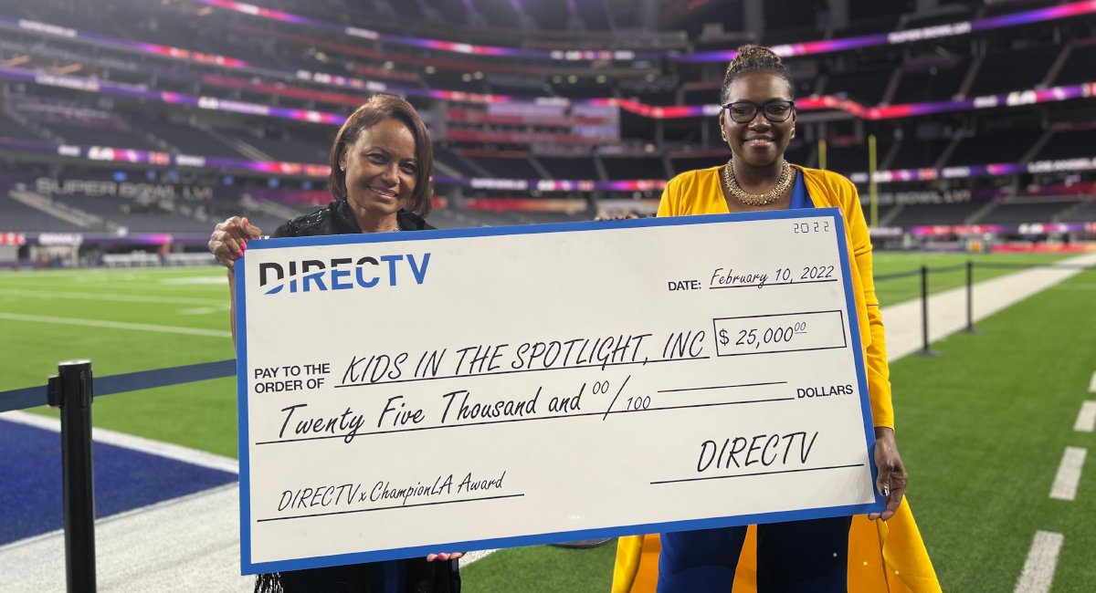 LASEC's tweet image. Thanks to @DIRECTV we were able to award @KidsInSpotlight the DIRECTVxChampionLA Award to further their work in the community. Thank you to Grammy winner @Usher and all guest for kicking off Super Bowl LVI weekend. #LASuperBowlHC #ChampionsShineHere #SBLVI
#ChairmansPartyxDirecTV