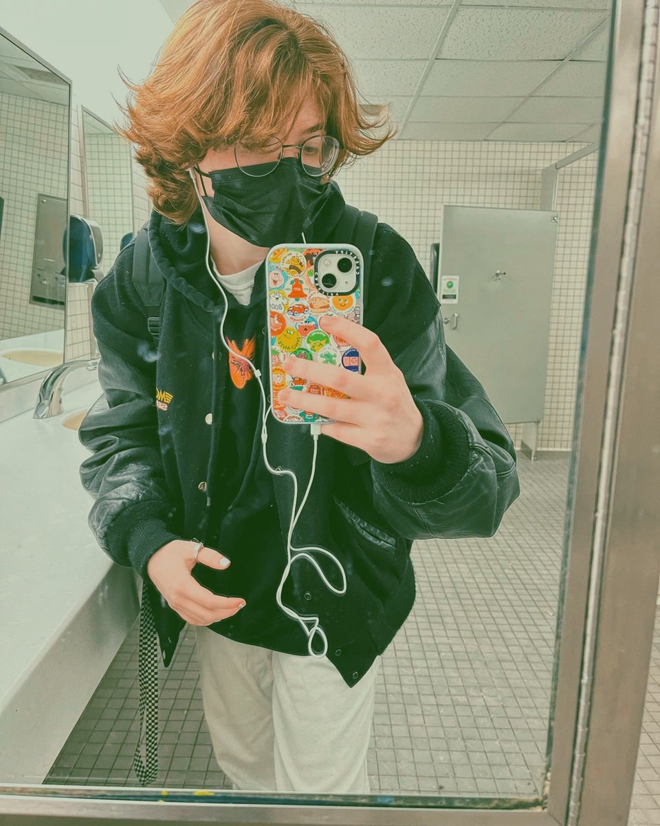 oliwilliams_'s tweet photo. Twitter is only good for hair updates!!!! https://t.co/Sf2ucP91Az