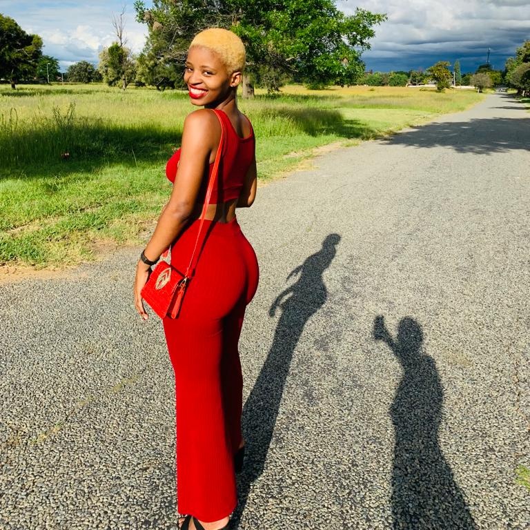 NdinguMxhosa💯❤✊ tweet media
