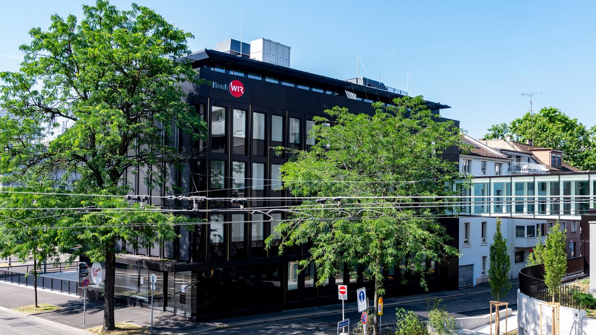 Ein Gewinn von 14,98 Millionen Franken, ein sehr gutes Wachstum bei den Hypothekarkrediten und Kundengeldern sowie ein erfreuliches Zinsgeschäft. Heisst in der Summe: Der Generalversammlung wird die Auszahlung einer erhöhten Dividende vorgeschlagen.

wir.ch/de/news-detail…