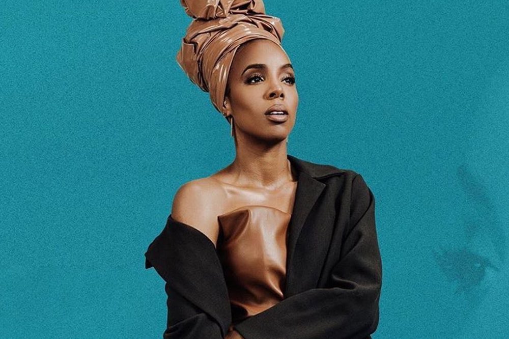Happy 41st Birthday to the legendary, Kelly Rowland. What s y all favorite songs by her ? 