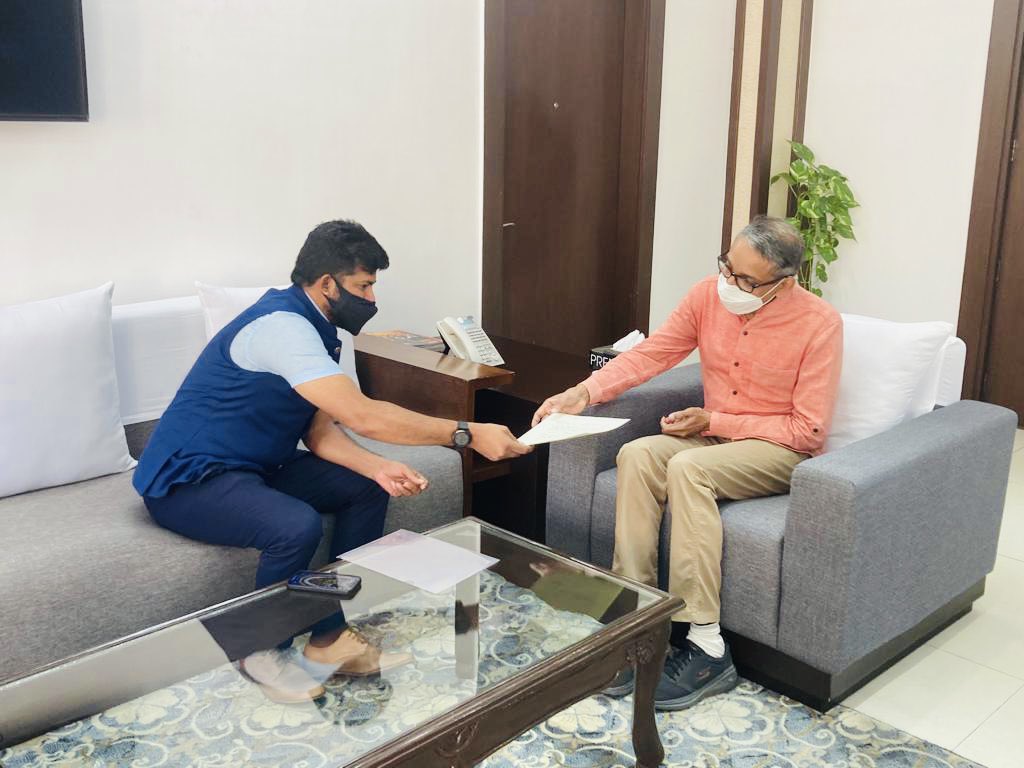 Prathap Simha tweet media