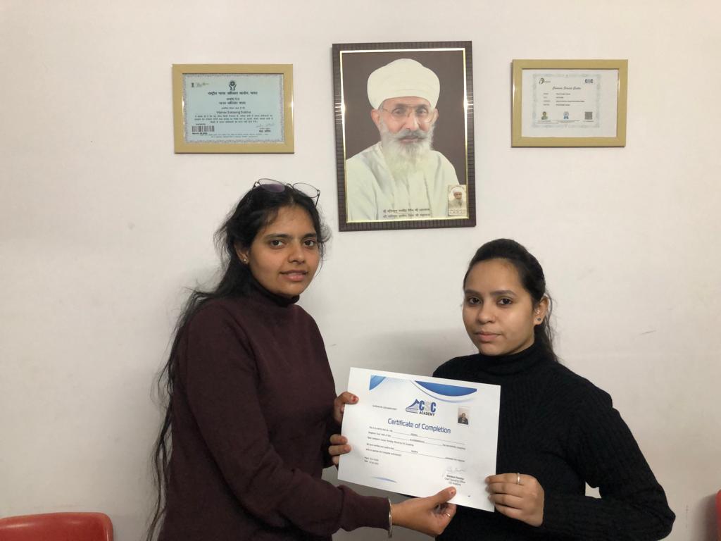 AdhyannBharat's tweet photo. Students completed Basic Computer Training Certification through CSC Academy @_DigitalIndia 

#girls #WestDelhi #commonsevicecenter 

 #digitalmarketing https://t.co/X7Ogv7OlsP