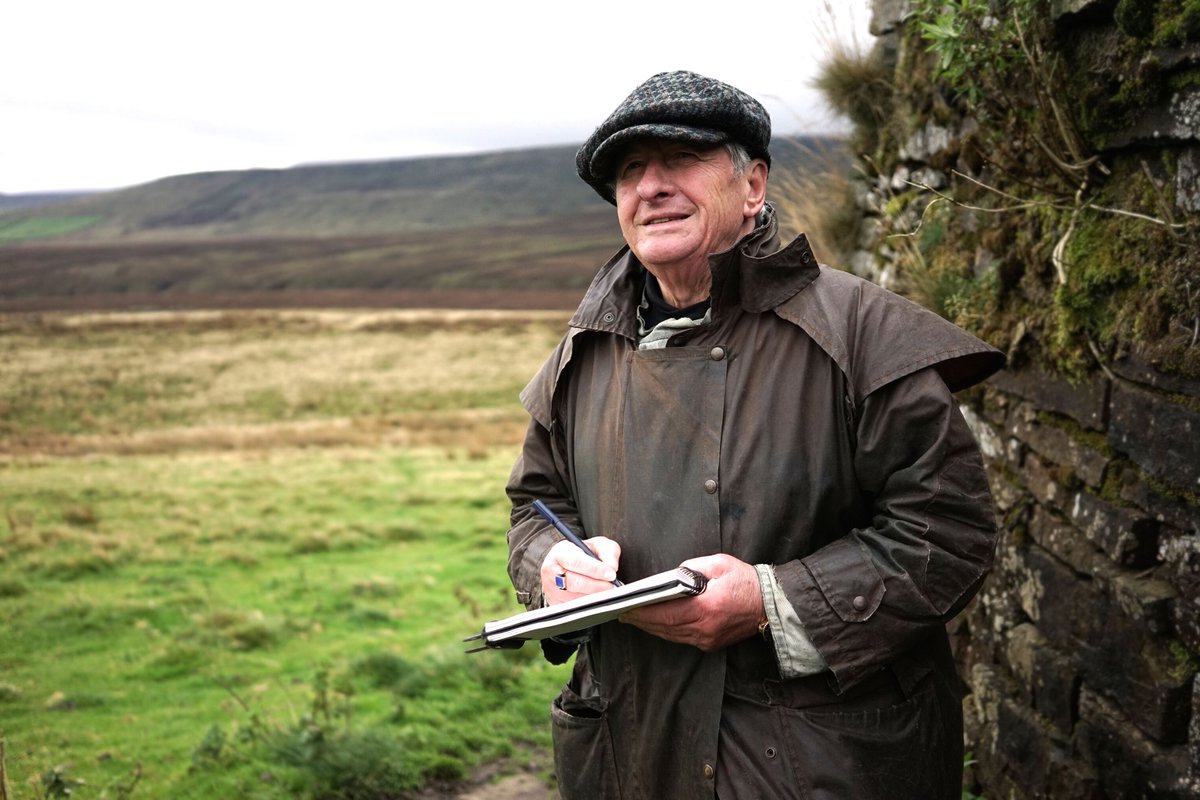 4Viewers's tweet photo. A group of friends go boating through the Standedge Tunnel, and dry stone wallers help repair a farm in #ThePennines #BackboneOfBritain, 9pm on @More4Tweets https://t.co/F2ZcOgkHI0