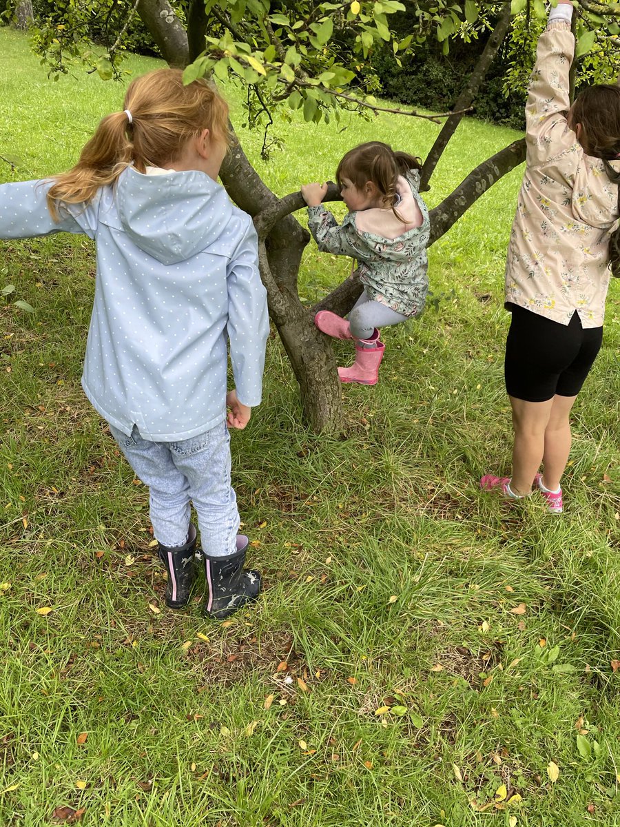 By engaging in #outdoor activities, challenges and teamwork, #children can grow in #confidence and #selfesteem. #ChildrensMentalHealthWeek #Wellbeing #FeelGoodFriday #play #parklife #emotionalhealth
