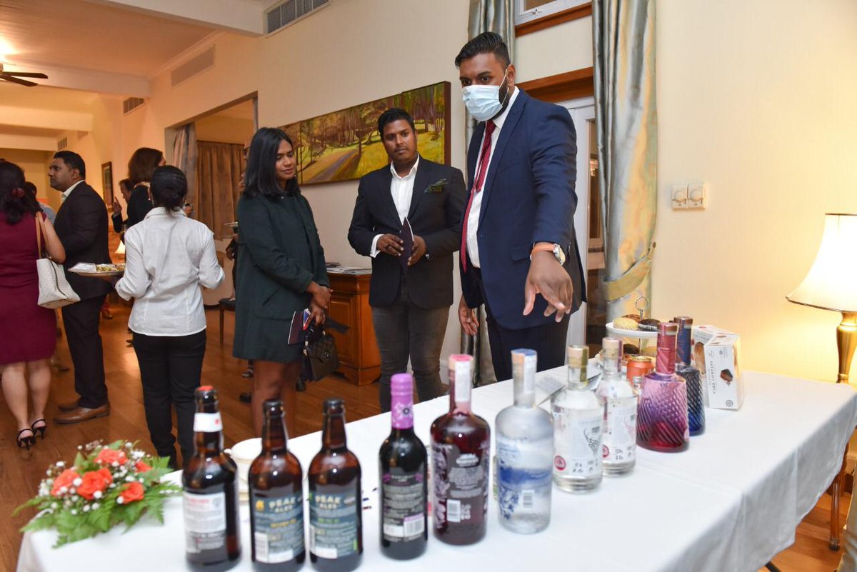 As the excitement builds for the <a href="/birminghamcg22/">Birmingham 2022</a> Commonwealth Games and Her Majesty’s Platinum Jubilee🇬🇧, we brought a taste of the West Midlands to Mauritius🇲🇺 with some of the best food and drink this vibrant region has to offer.🍰🥂 @tradegovuk #QBR2022 #batp #uk #westmidlands