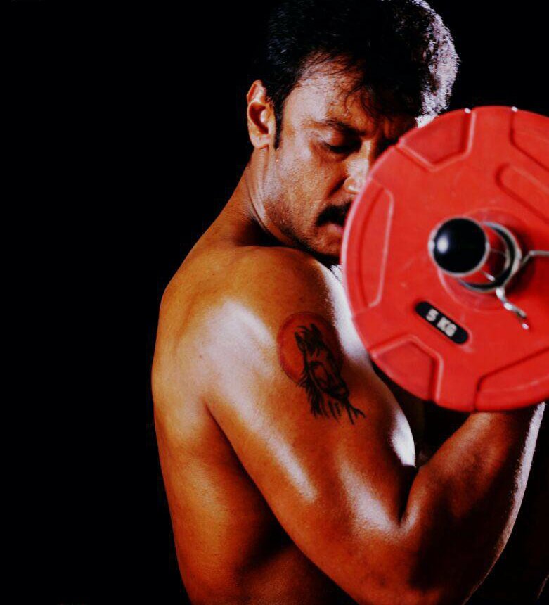 DBossFansTrends's tweet photo. Reach Test 😉

Show ur  Exciting for Tomorrow's CDP Trend on hitting Retweet Button for this tweet 🥁💥

#DBoss #Kranti @dasadarshan https://t.co/sAzCzp8C3c