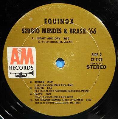 FrankMalfitano's tweet photo. CLASSIC LP OF THE DAY: Happy 81st Birthday to #Brazilian #Jazz #Pop #BodsaNova #musician #arranger #SergioMendes here’s his very popular band’s 1967 hit album produced by #HerbAlpert & #JerryMoss featuring songs by #AntonioCarlosJobim #MichelLegrand etc #Brazil66 #1960s #lp 🇧🇷 https://t.co/zRO0ru3MWN