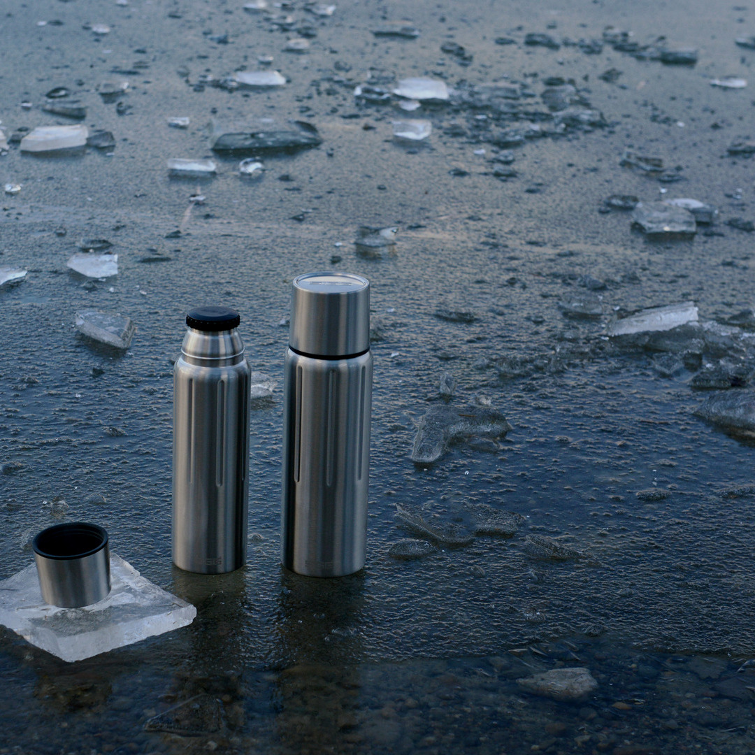 SIGGofficial's tweet photo. You have your favorite drink, we have your new favorite bottle! 🤍
#sigg #bottles #zerowaste #drinkingbottles #sigglook #sustainability #staywarm #stainlesssteel https://t.co/yMKmwfpFLt